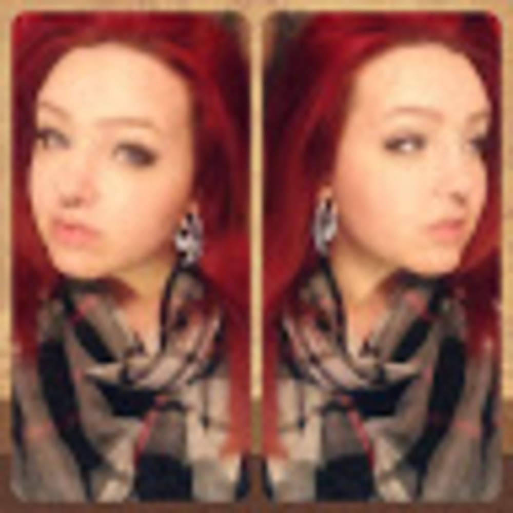 Meet your Posher, Holly